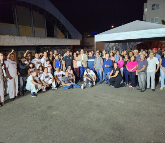 Governo reforma ginásios e praça da Feira do Cerrado