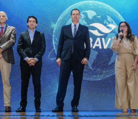 Setor produtivo e GDF convidam embaixadas para participarem da maior feira de turismo da América Latina