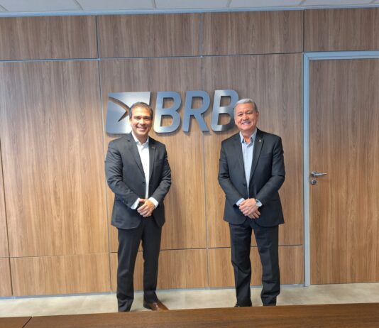 Detran-DF e BRB fecham parceria para modernizar serviços de trânsito