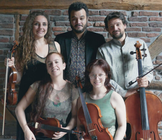 No Sesc-DF terá stand up comedy e tributo à Dorival Caymmi e Cartola no final de semana