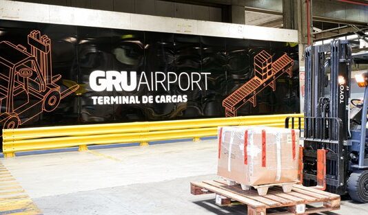 Plano de ação vai liberar acúmulo de cargas no Aeroporto de Guarulhos