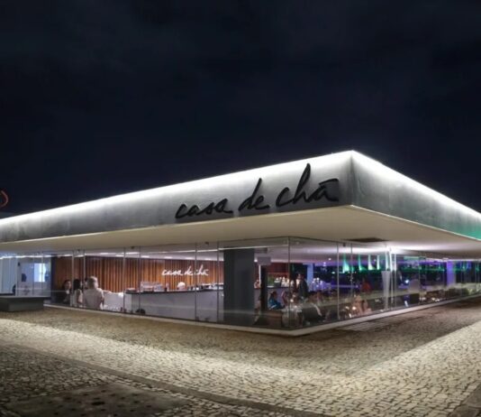 Café-escola Senac Casa de Chá inova com almoço exclusivo e espaço na área externa