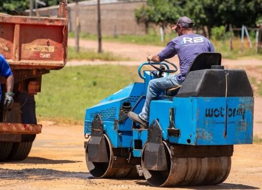 Novo Gama intensifica operação tapa-buraco para melhorar ruas da cidade