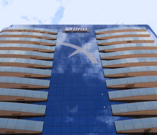 BRB atinge R$ 43 bilhões em carteira de crédito e reforça crescimento sustentável