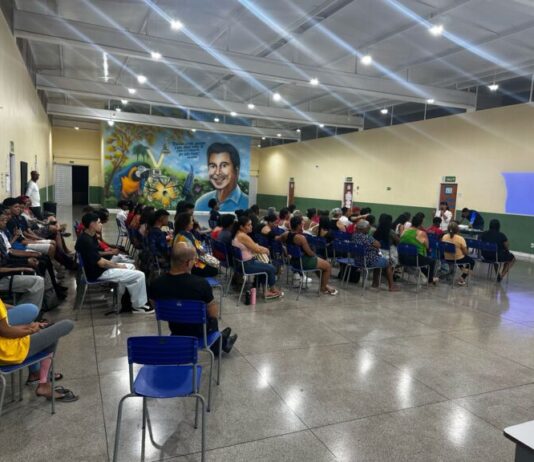 Escolas de Valparaíso de Goiás abrem vagas para EJA com curso técnico gratuito
