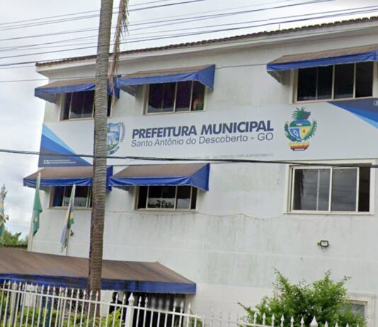 Prefeitura de Santo Antônio do Descoberto promove palestra para artesãos no Dia do Artesão