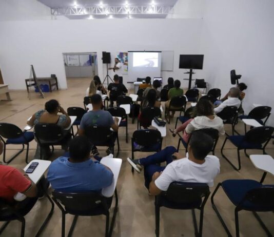 Novo Gama recebe palestra sobre tributação para pequenos negócios
