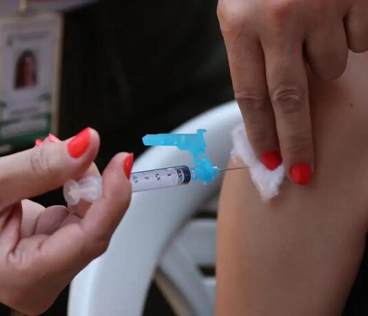 Ministério da Saúde reforça estratégia de vacinação contra HPV