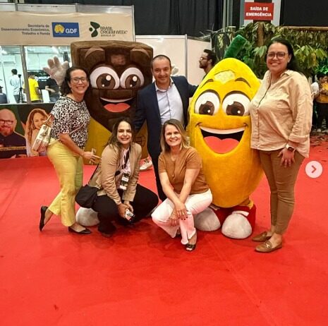 Secretário do Entorno prestigia Festival do Chocolate e celebra participação de produtores da região