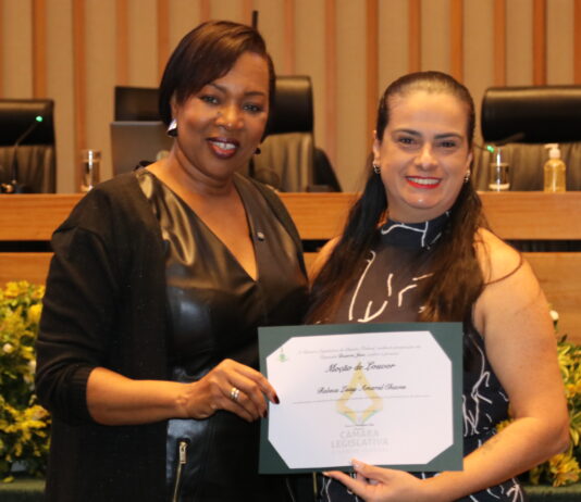 Dia da Imprensa é celebrado com homenagem na CLDF