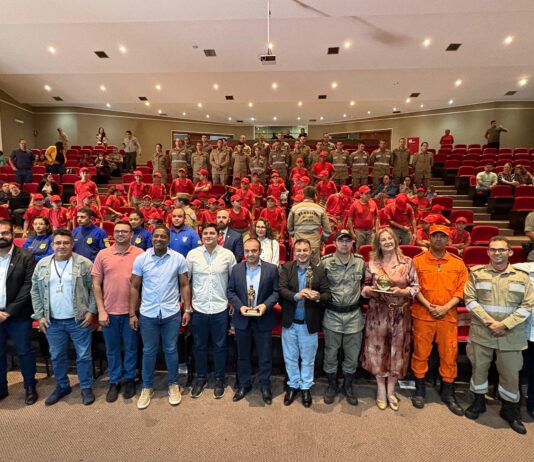 Secretário do Entorno prestigia solenidade de apresentação dos novos soldados e aula inaugural do Proebom em Luziânia