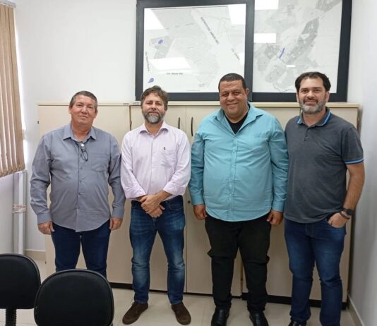 Cidade Ocidental apresenta projeto voltado a pessoas com autismo ao Ministério Público
