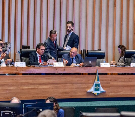 CLDF aprova lei que garante auxílio para reforma de casas de famílias de baixa renda