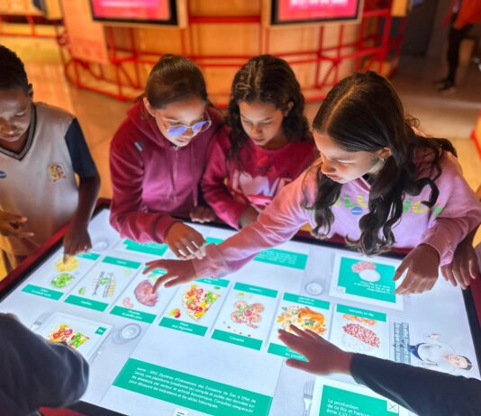 Crianças do Entorno mergulham na ciência e na tecnologia no SESI Lab, em Brasília