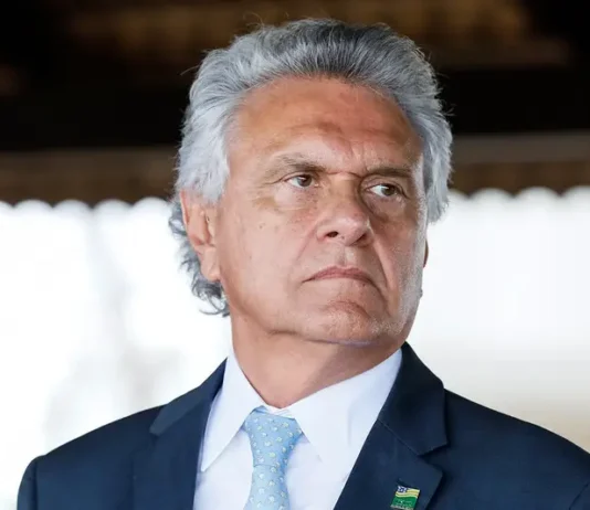Caiado recorre ao STF para exigir repasse justo de verbas federais à saúde de Goiás