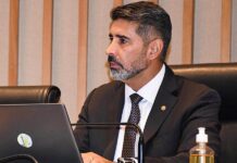 Segurança nas escolas do DF: Roosevelt avança com câmeras e enfrenta oposição política