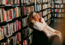 Ciclo de Leituras debate autoria feminina no DF na Biblioteca Demonstrativa