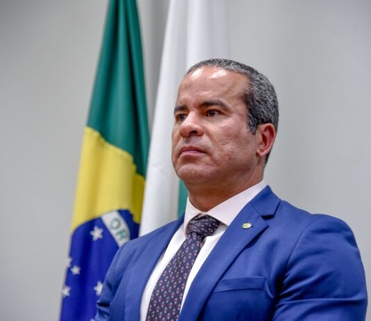 Avanço na Segurança Pública do DF: Deputado Fred Linhares celebra aprovação de reajuste e nomeação de policiais