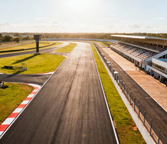 Transporte público gratuito facilita acesso na reinauguração do Autódromo de Brasília