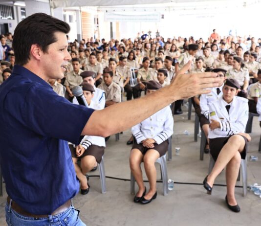 Daniel Vilela lidera corrida pelo governo de Goiás com menor índice de rejeição, aponta pesquisa