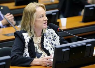 Deputada Magda Mofatto reassume filiação ao PL para viabilizar aliança com Daniel Vilela em Goiás