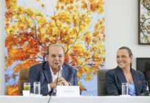 Governador Ibaneis Rocha reafirma pré-candidatura ao Senado e combate Fake News