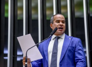 Projeto de Fred Linhares endurece penas por omissão em agressões a menores