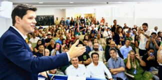 Vereadores de Águas Lindas manifestam apoio integral a Daniel Vilela na abertura do ano legislativo