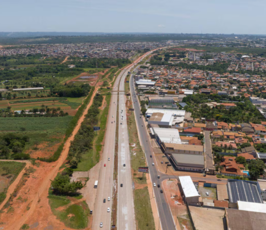 Cidade Estrutural celebra avanços com infraestrutura e cultura