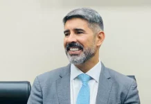 Deputado Roosevelt Vilela declara apoio decisivo à vice-governadora Celina Leão na corrida pelo Buriti