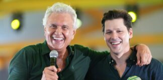 Daniel Vilela consolida liderança em ato com 209 prefeitos em Jaraguá