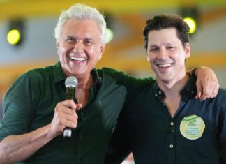 Daniel Vilela consolida liderança em ato com 209 prefeitos em Jaraguá