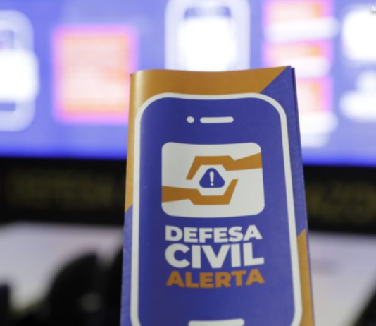 Polícia Federal vai investigar alerta falso da Defesa Civil enviado a celulares na madrugada
