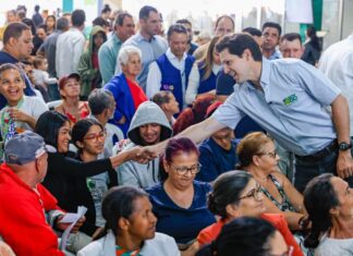 Goiás Social leva serviços e benefícios a 11 municípios em apenas um mês
