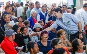 Goiás Social leva serviços e benefícios a 11 municípios em apenas um mês