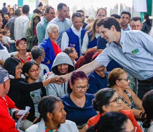 Goiás Social leva serviços e benefícios a 11 municípios em apenas um mês