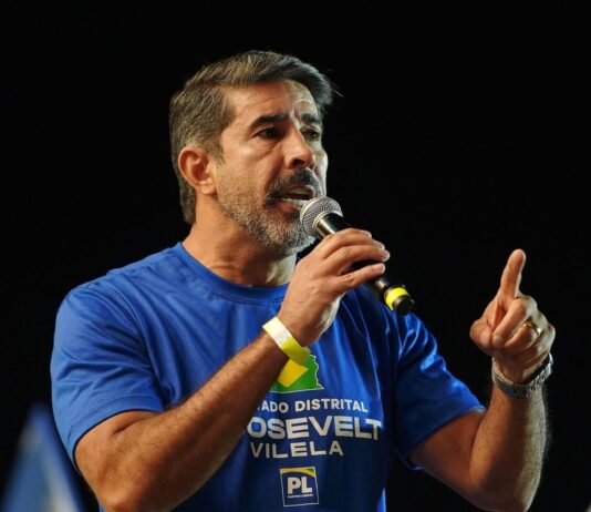 Roosevelt Vilela confirma reeleição e reforça o PL na disputa pela CLDF