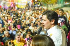Daniel Vilela mantém liderança ampla e acelera campanha pelo interior