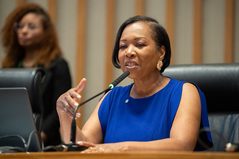 Deputada Delegada Dra. Jane destinou emendas para reformas escolares e infraestrutura urbana no DF