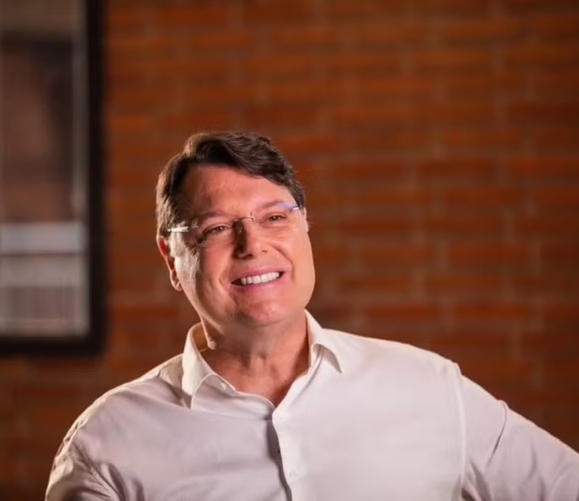 Conheça o candidato ao GDF: Kiko Caputo (NOVO)
