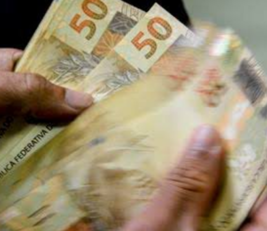 Abono Salarial a nascidos em novembro e dezembro começa a ser pago nesta segunda (17)