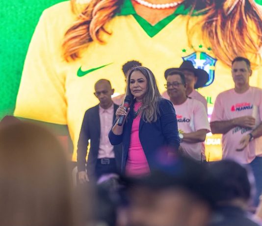 Joscilene do Mangão defende atendimento mais rápido contra o câncer