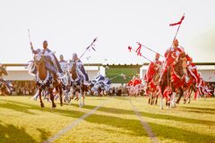 Silvânia fecha Circuito das Cavalhadas 2026 com batalhas entre mouros e cristãos