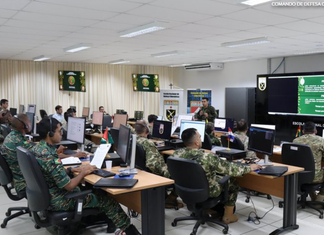 Exército Brasileiro conduz exercício de defesa cibernética entre delegações sul-americanas