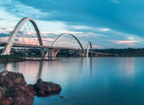 Mobilidade urbana em foco: Governo do Distrito Federal anuncia operação reversível na Ponte JK para agilizar o trânsito diário
