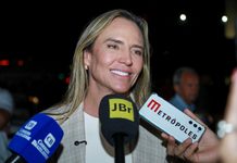 De olho no futuro e com fé no trabalho: Celina comemora pesquisa e reforça planos sociais no DF