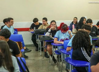 Enem 2026: domingo (18) é o último dia para escolher idioma